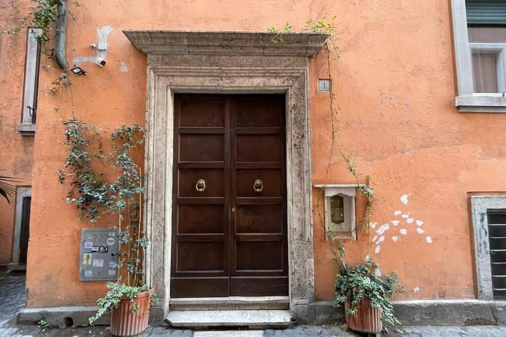 Vicolo San Trifone By Hili Roma Exterior foto